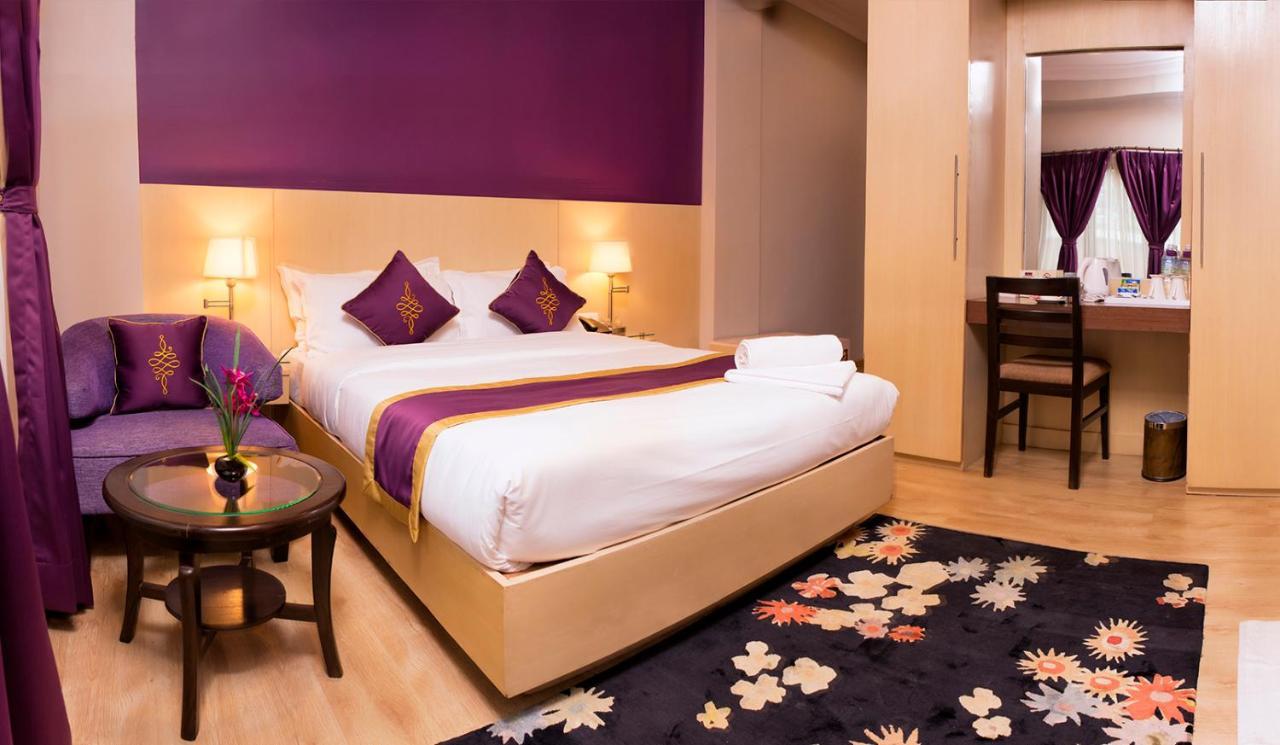 Hotel Harmika Kathmandu Buitenkant foto