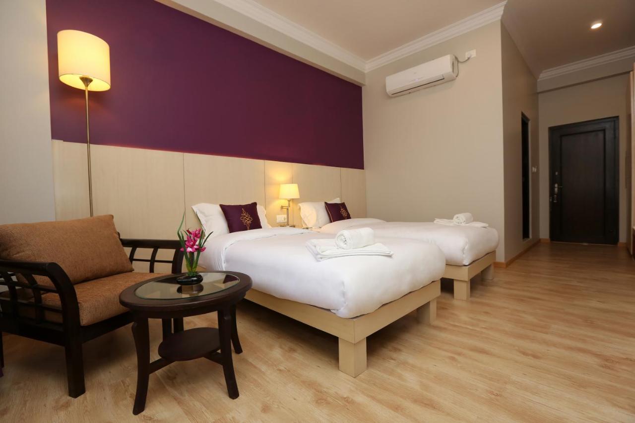 Hotel Harmika Kathmandu Buitenkant foto