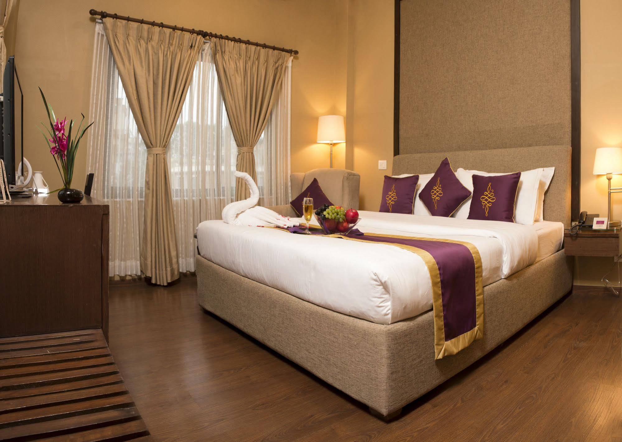 Hotel Harmika Kathmandu Buitenkant foto