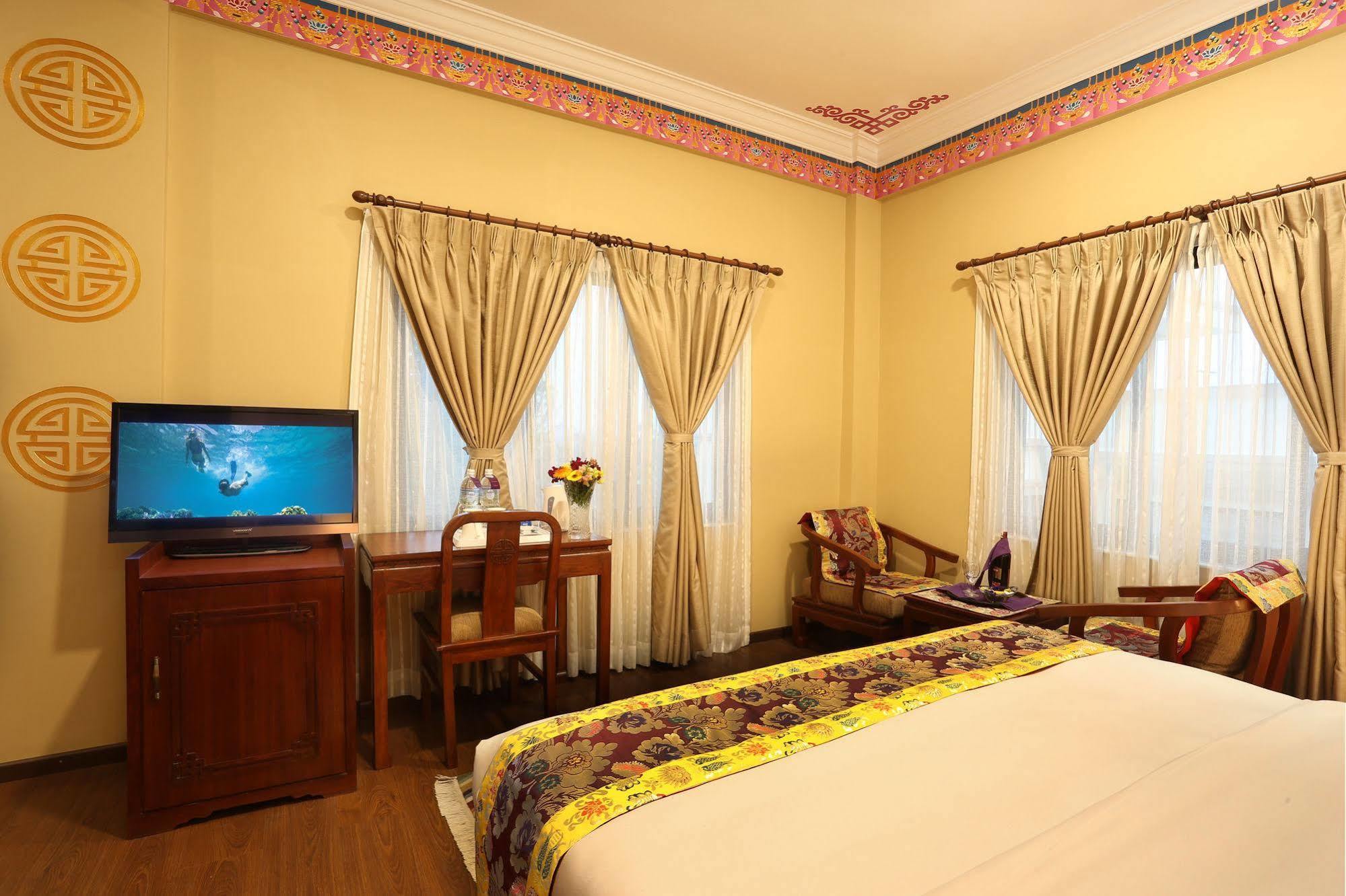 Hotel Harmika Kathmandu Buitenkant foto